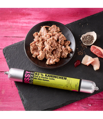 Pussy Deluxe 93% Rabbit, duck and fresh salmon 100g